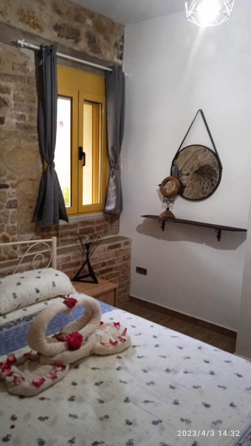 Hari's Nest Corfu Case de vacanță *